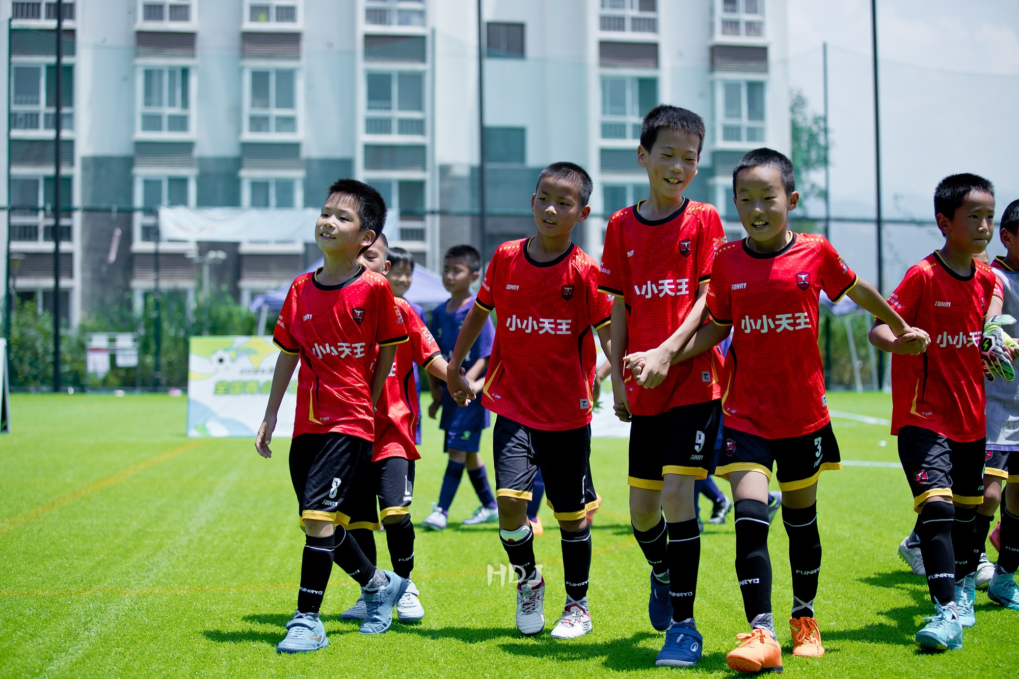 以時光守護少年熱愛｜天王表助力涼山少年閃耀2026西昌邛海陽光杯